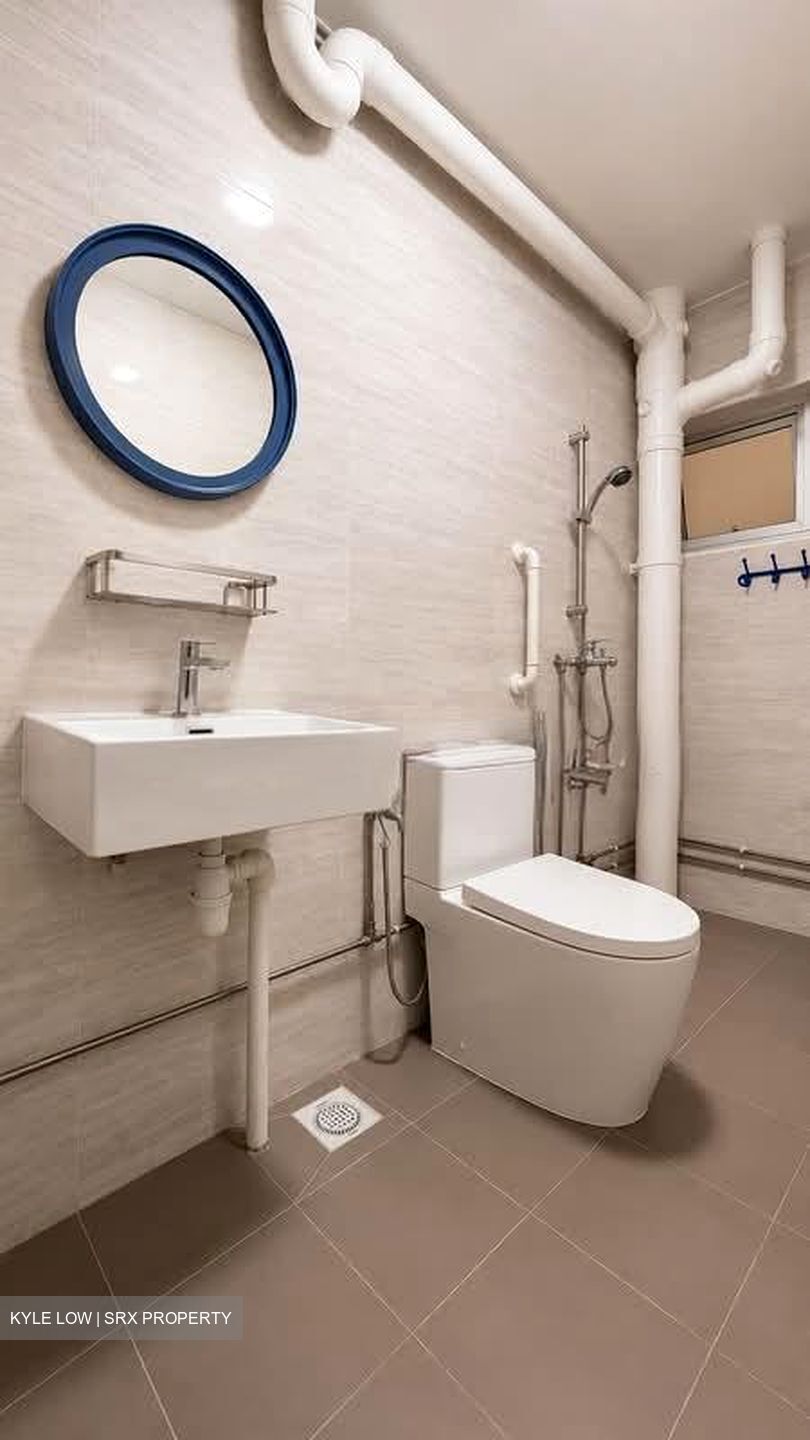 Blk 221 Kovan Green (Hougang), HDB Executive #581896341